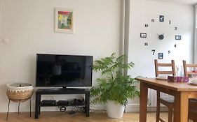 Comfortable And Cosy Apartment 3 Beds-City Center